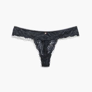 《▪︎Savage X Fenty▪︎》Floral lace thong - NWT